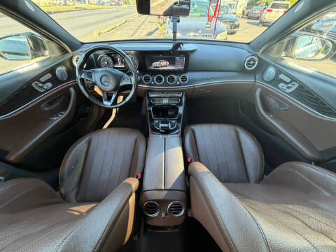 2017 Mercedes-Benz E-Class E 300