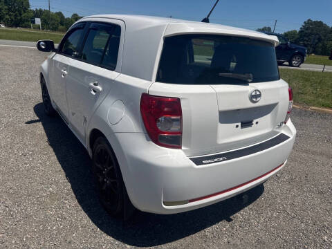 2011 Scion xD
