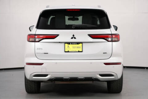 2022 Mitsubishi Outlander SEL