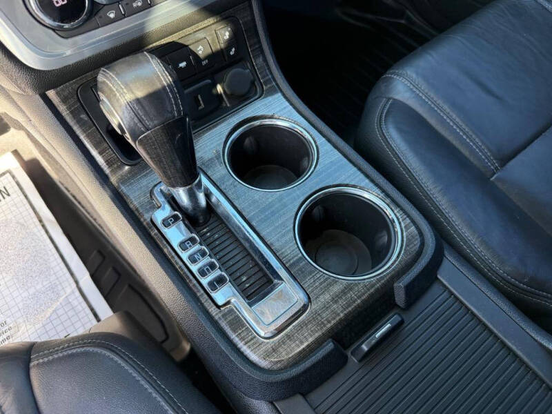 2016 GMC Acadia SLT-1