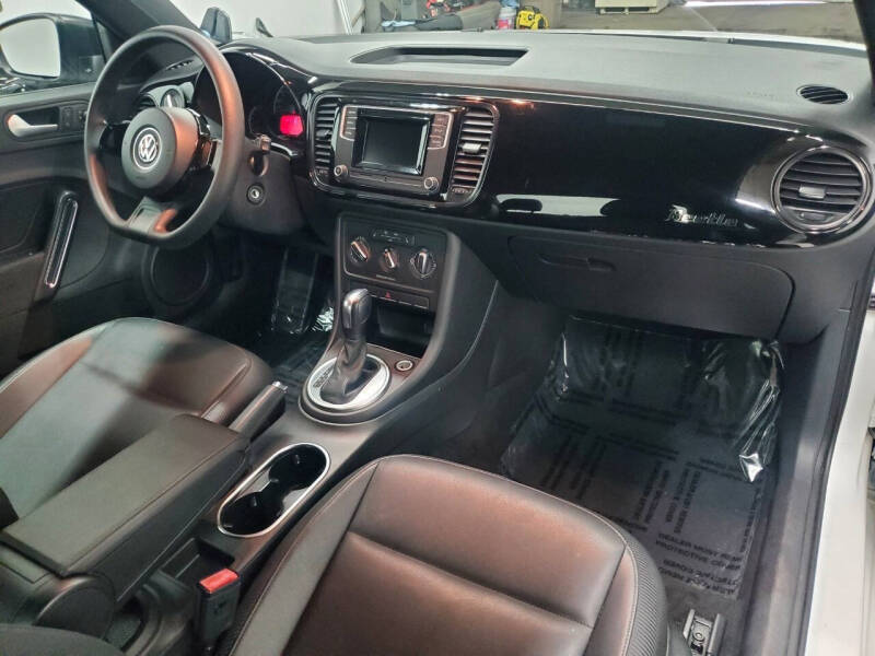 2016 Volkswagen Beetle 1.8T S PZEV