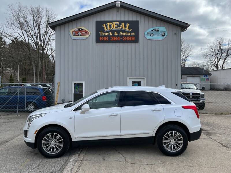 2017 Cadillac XT5 for sale at IDEAL TRUCK & AUTO LLC in Coopersville MI