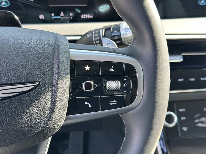 2026 Genesis GV70