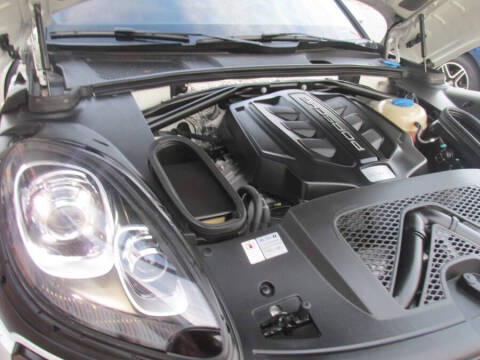 2017 Porsche Macan S