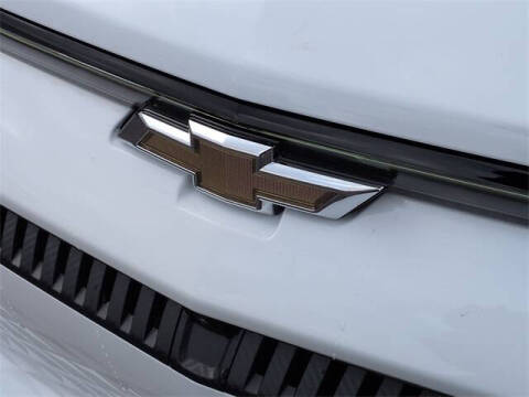 2026 Chevrolet Equinox EV LT 2