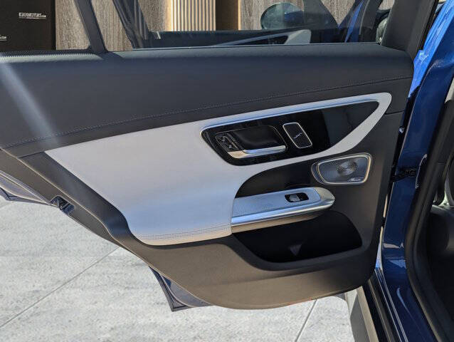 2023 Mercedes-Benz GLC GLC 300