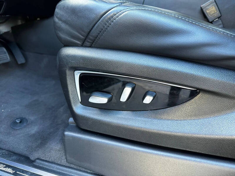 2020 Cadillac Escalade ESV Luxury