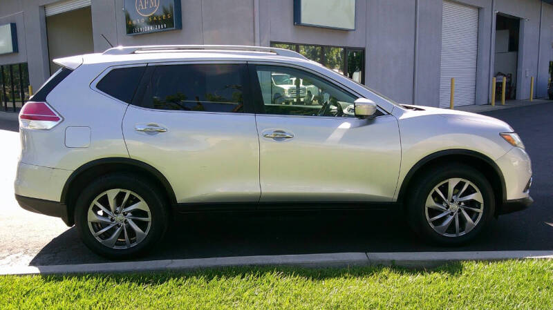 2014 Nissan Rogue SL