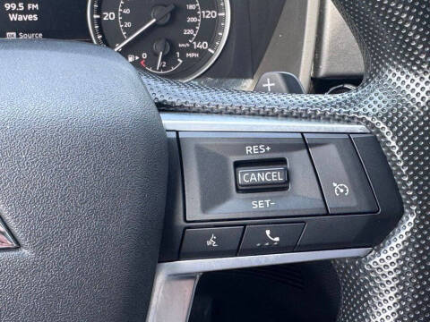 2022 Mitsubishi Outlander ES