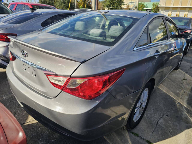 2011 Hyundai Sonata GLS