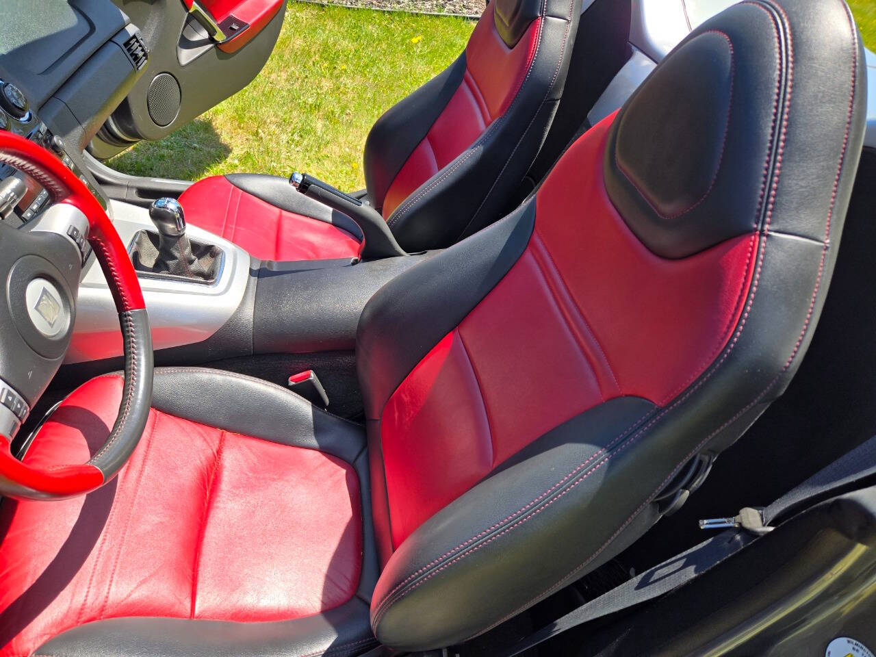 2007 Saturn SKY 97