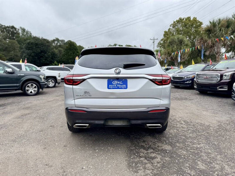 2020 Buick Enclave Essence