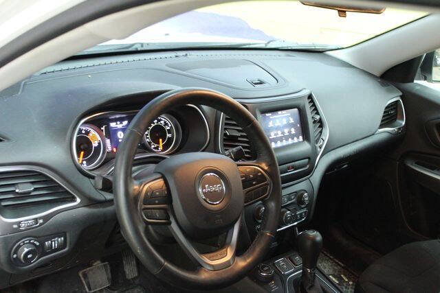 2019 Jeep Cherokee Latitude