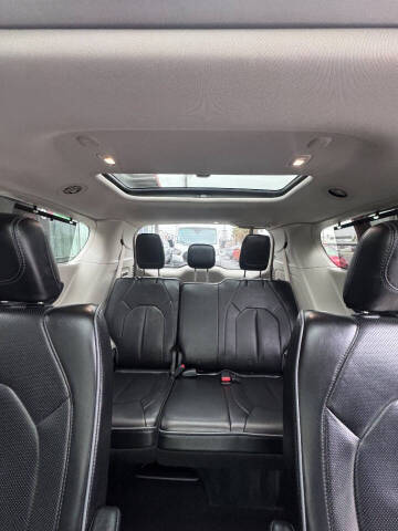 2017 Chrysler Pacifica Limited