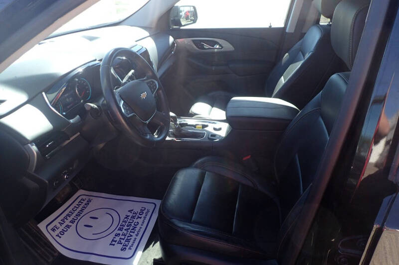 2021 Chevrolet Traverse LT Leather