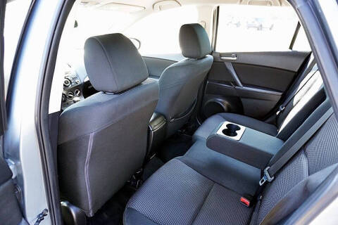 2012 Mazda MAZDA3 i Touring