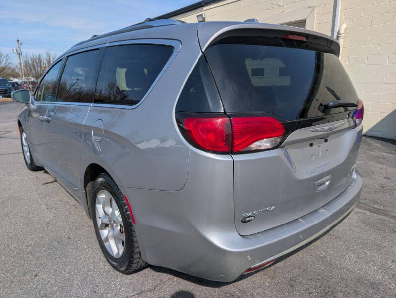 2020 Chrysler Pacifica Limited