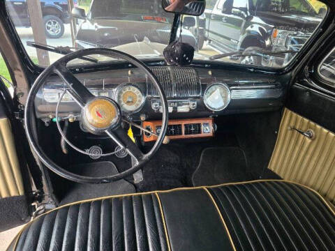 1948 Ford Super Deluxe