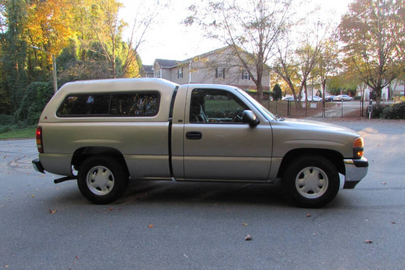 2000 GMC Sierra SL photo 7