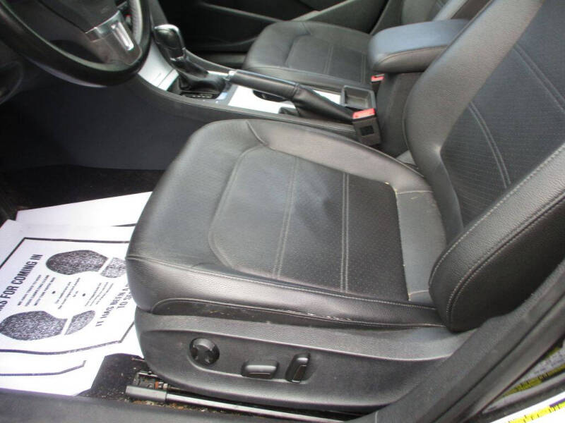 2013 Volkswagen Passat