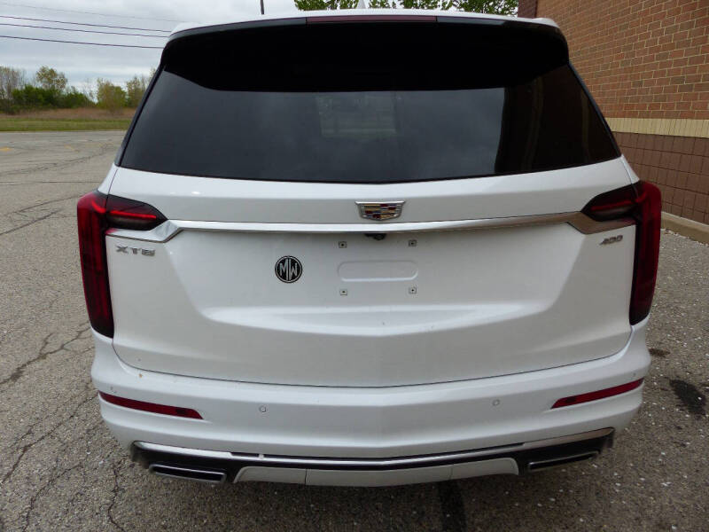 2024 Cadillac XT6 Luxury