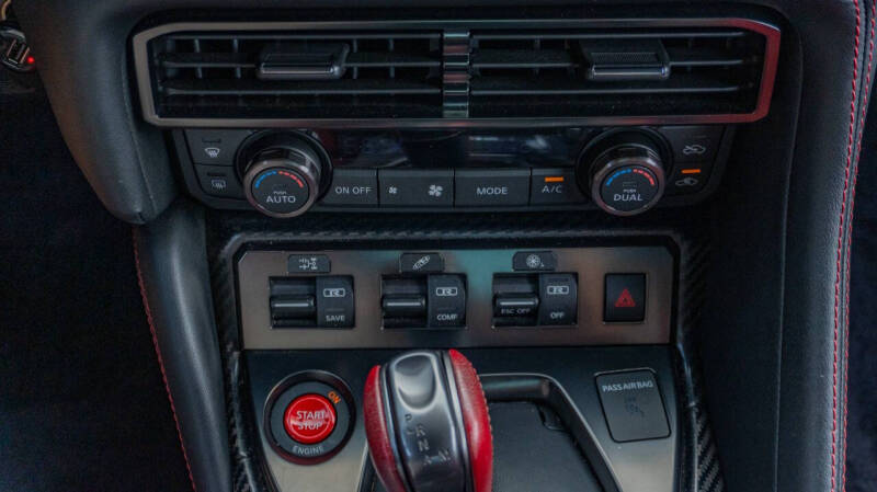 2017 Nissan GT-R NISMO