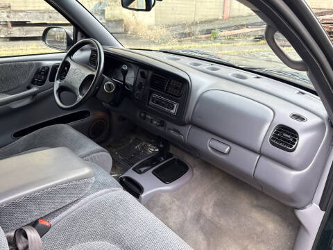 1999 Dodge Dakota SLT