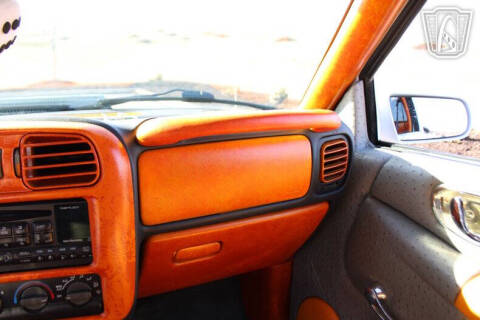 2000 Chevrolet S-10