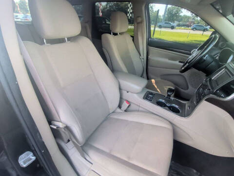 2015 Jeep Grand Cherokee Laredo