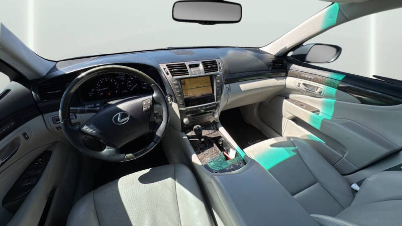 2012 Lexus LS 460
