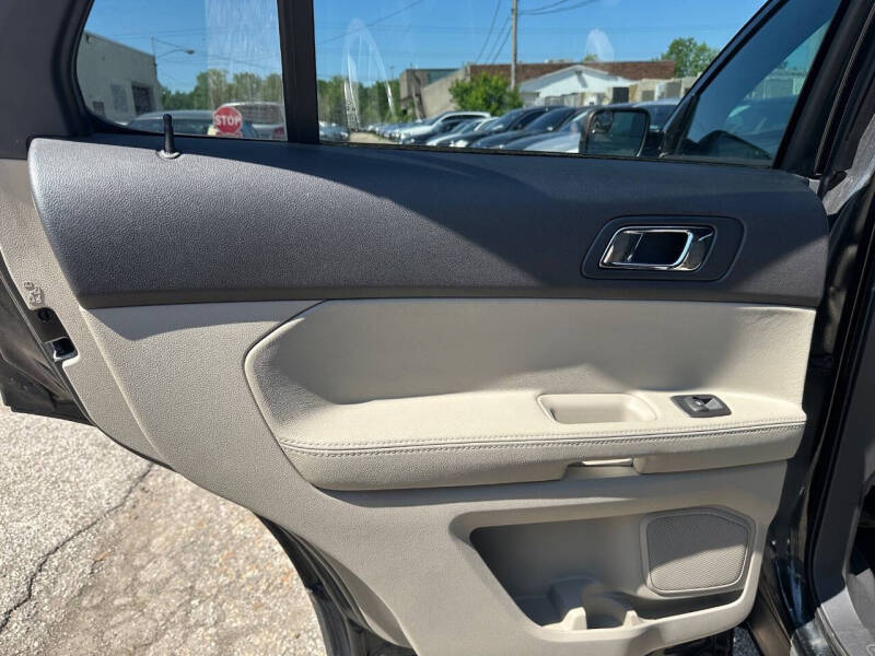 2014 Ford Explorer