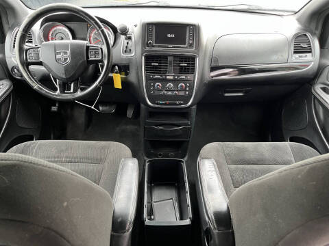 2017 Dodge Grand Caravan SE