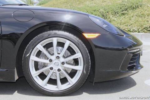 2019 Porsche 718 Cayman