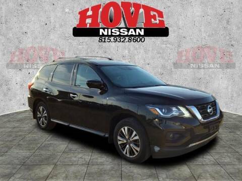 2017 Nissan Pathfinder for sale at HOVE NISSAN INC. in Bradley IL