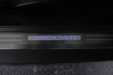 2017 Jaguar F-TYPE SVR