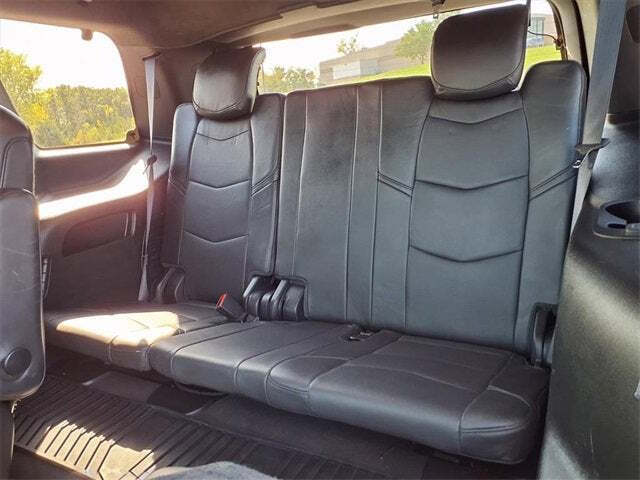 2020 Cadillac Escalade Platinum