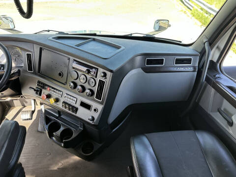 2020 Freightliner Cascadia