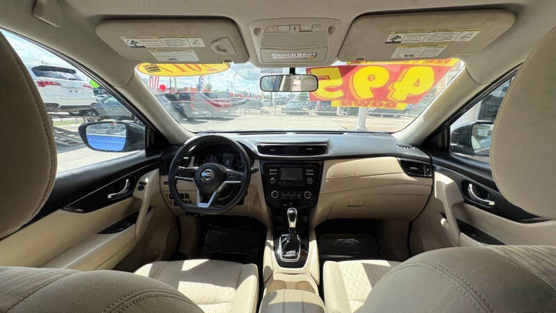 2017 Nissan Rogue S