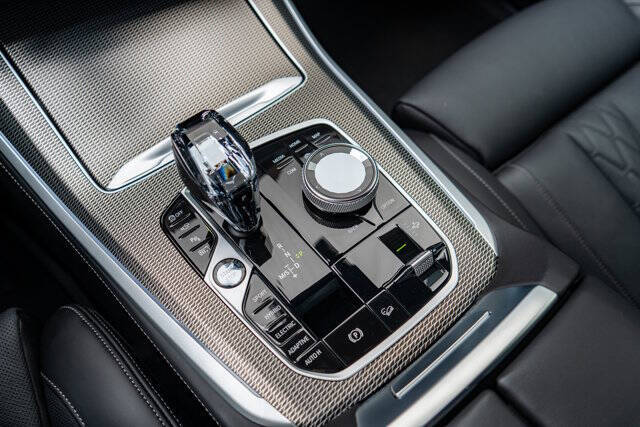 2022 BMW X5 36