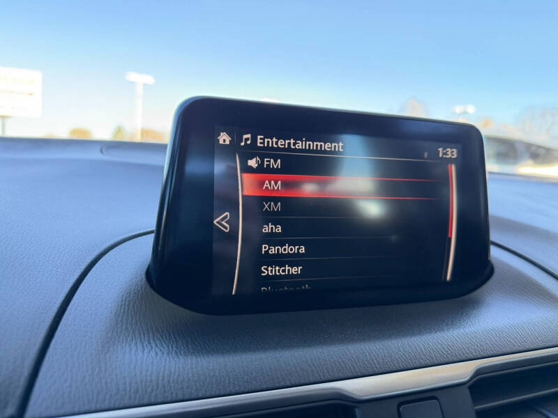 2018 Mazda MAZDA3 Touring