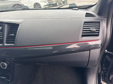 2017 Mitsubishi Lancer LE