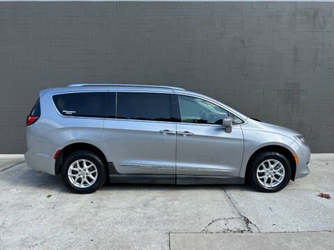 2020 Chrysler Pacifica Launch Edition