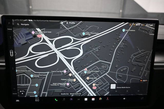 2022 Tesla Model S Plaid