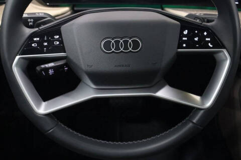 2025 Audi Q5 quattro Premium Plus TFSI