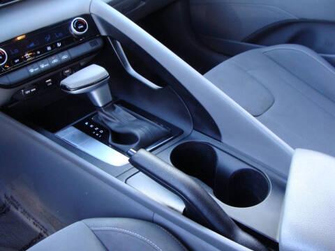 2023 Hyundai Elantra