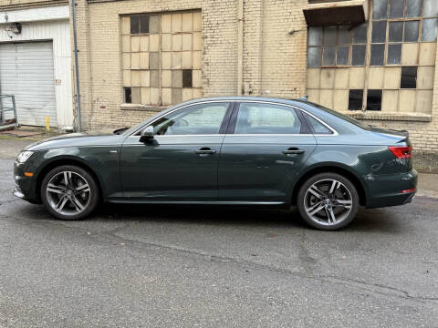2017 Audi A4 2.0T quattro Premium Plus