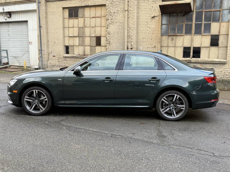 2017 Audi A4 2.0T quattro Premium Plus