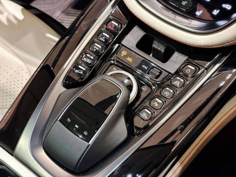 2021 Aston Martin DBX