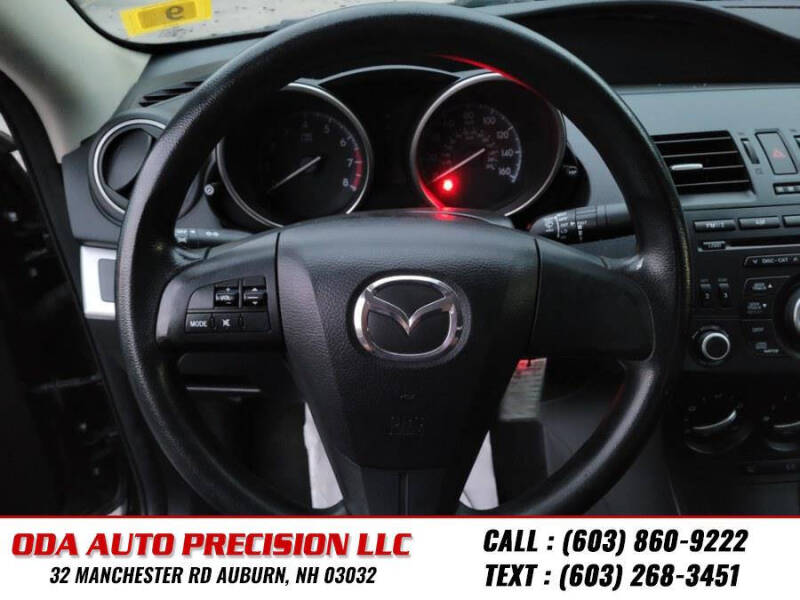 2013 Mazda MAZDA3 i SV