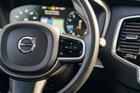 2022 Volvo XC90 T6 Inscription 7-Passenger